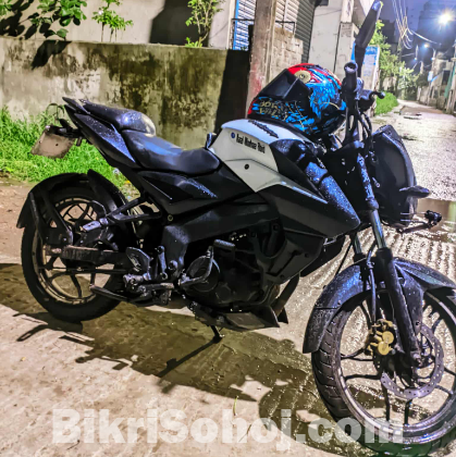 Pulsar NS 160